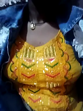 Snapshot of Ayesha_Khan1 chatting on 01.18.26 Ayesha Khan1 online show from 01.18.26