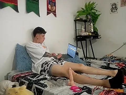 blackninja66 online show from 04.15.26