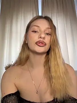 DayaFoxy online show from 03.21.26