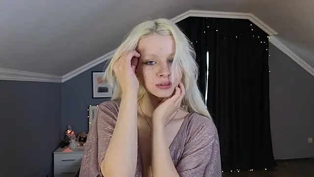 Snapshot of Naomi_Demio chatting on 02.28.26 Naomi Demio online show from 02.28.26