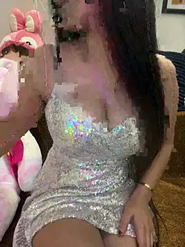 Maahhii online show from 02.10.26