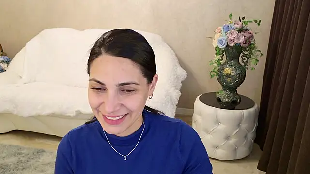 LovelyBeatrice online show from 02.10.26