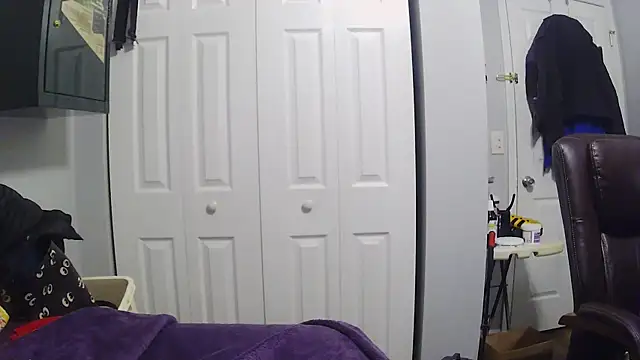 Snapshot of BusyB1983 chatting on 02.24.26 BusyB1983 online show from 02.24.26