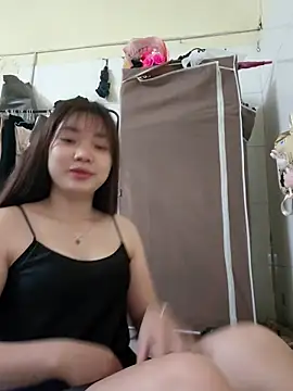 Pinks cool online show from 03.15.26