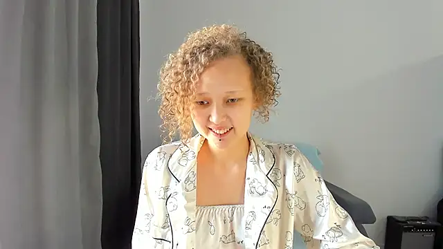 Senya Sol online show from 02.25.26