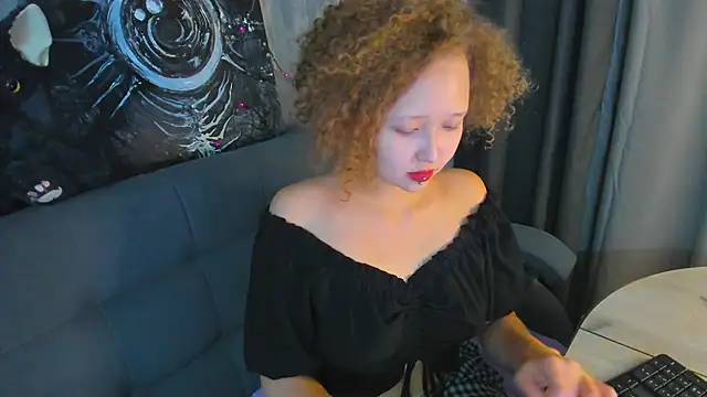 Snapshot of Senya_Sol chatting on 06.05.26 Senya Sol online show from 06.05.26