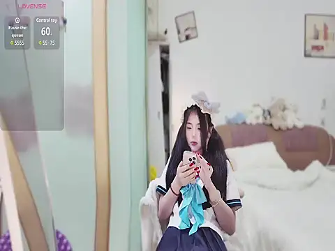 Snapshot of Jolie-22 chatting on 03.03.26 Jolie-22 online show from 03.03.26