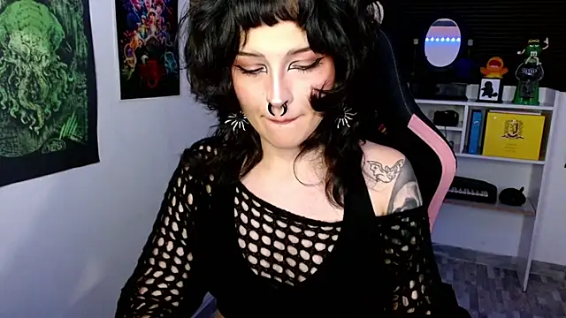 Snapshot of neena_nyx_ chatting on 07.09.26 neena nyx online show from 07.09.26