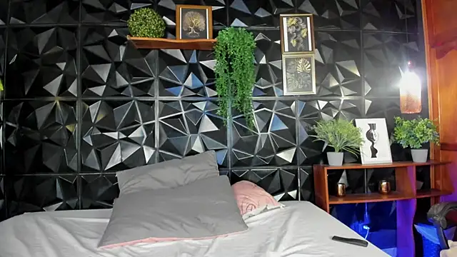 liia marin online show from 03.27.26