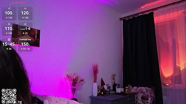 Snapshot of Kendaliby_ chatting on 02.01.26 Kendaliby online show from 02.01.26