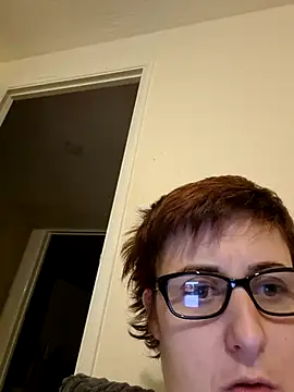 Tiara XOX online show from 02.10.26