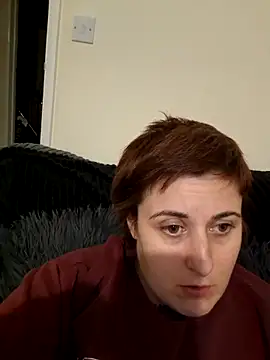 Tiara XOX online show from 02.13.26