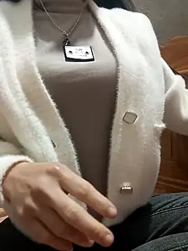 Kowew-nkie online show from 02.12.26