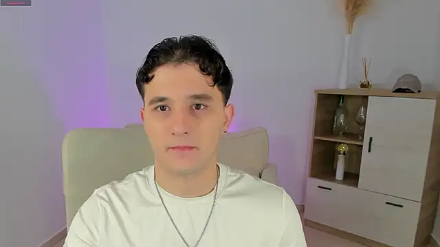 Snapshot of Massimo_Fiore chatting on 02.07.26 Massimo Fiore online show from 02.07.26