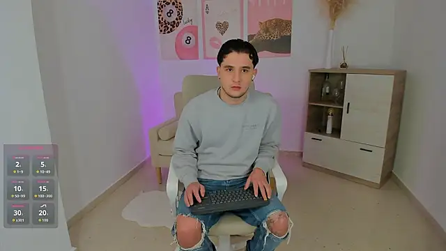 Snapshot of Massimo_Fiore chatting on 02.20.26 Massimo Fiore online show from 02.20.26