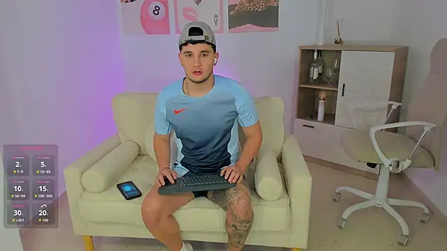 Snapshot of Massimo_Fiore chatting on 02.22.26 Massimo Fiore online show from 02.22.26