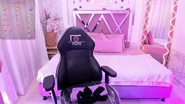 JENNA TAY1 online show from 03.11.26