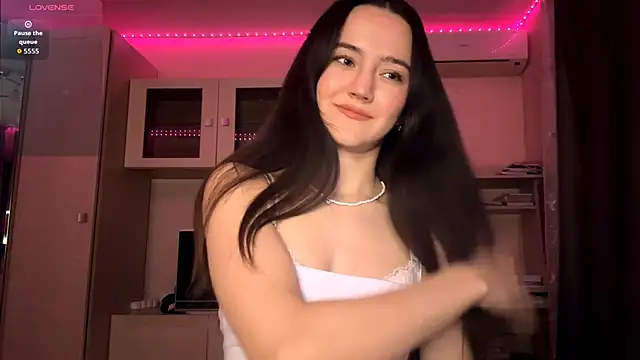 Kiaicatie online show from 04.10.26