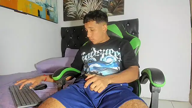 ricky spensar23cm  online show from 03.19.26