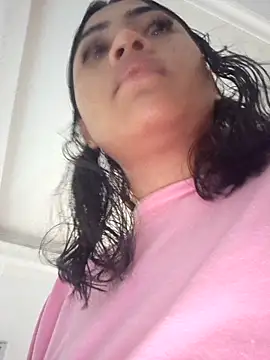 Layla em online show from 02.13.26