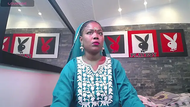 Snapshot of kavya_suri_ chatting on 02.16.26 kavya suri online show from 02.16.26