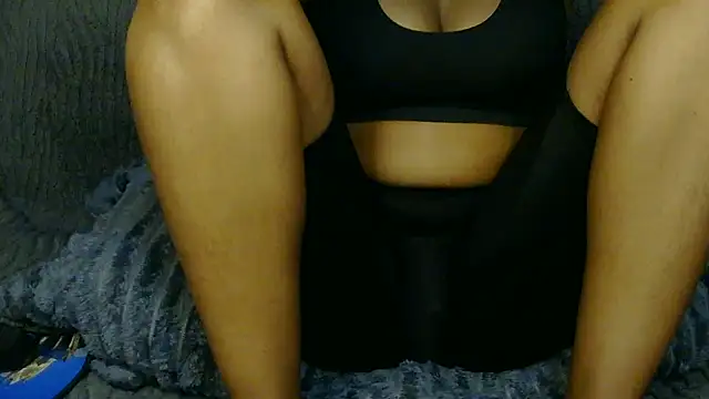 Snapshot of AfricanGodesss chatting on 05.25.26 AfricanGodesss online show from 05.25.26