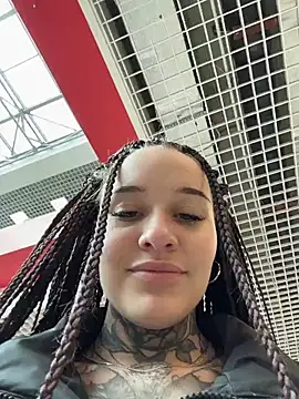 KishaMur online show from 04.14.26