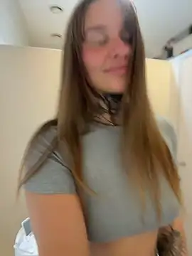KishaMur online show from 07.16.26
