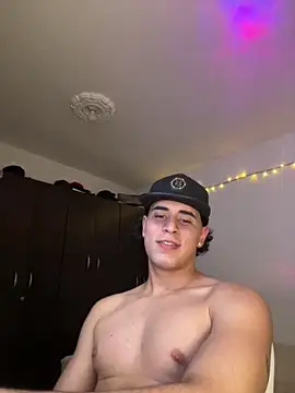 Maximuz1920 online show from 04.18.26