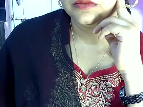 Cute Aliyaa online show from 06.27.26