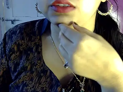 Cute Aliyaa online show from 07.23.26