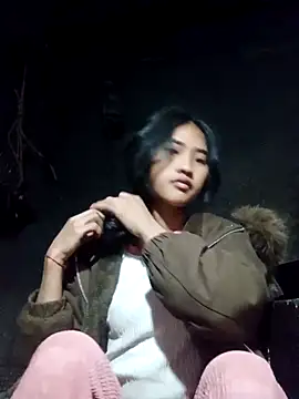 Hoa-tuylip online show from 02.05.26