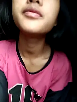 Hoa-tuylip online show from 02.27.26