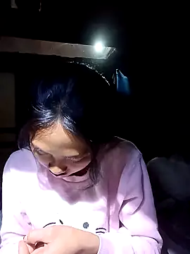 Hoa-tuylip online show from 03.05.26