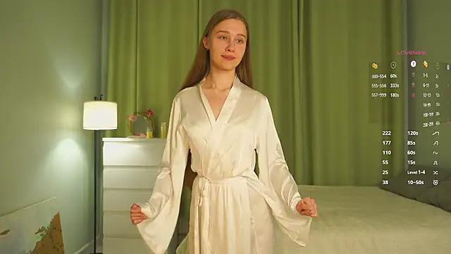 Snapshot of SharaNewbern chatting on 02.19.26 SharaNewbern online show from 02.19.26