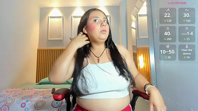 Snapshot of BONNIE_CH1 chatting on 02.18.26 BONNIE CH1 online show from 02.18.26