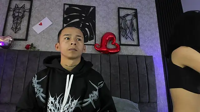 Snapshot of bliinkii_and_luka_ chatting on 02.15.26 bliinkii and luka online show from 02.15.26