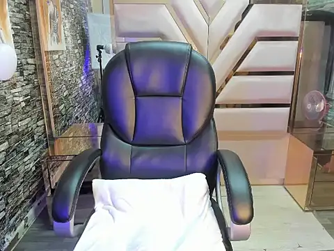 Snapshot of Gerogina_Divaio chatting on 02.06.26 Gerogina Divaio online show from 02.06.26