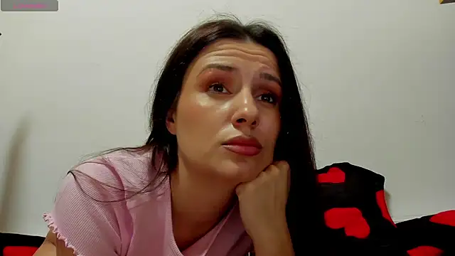 Snapshot of Adeline_Reilly chatting on 03.04.26 Adeline Reilly online show from 03.04.26