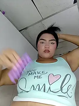 Snapshot of angela_sex_x chatting on 02.16.26 angela sex x online show from 02.16.26