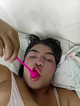 Snapshot of angela_sex_x chatting on 03.05.26 angela sex x online show from 03.05.26