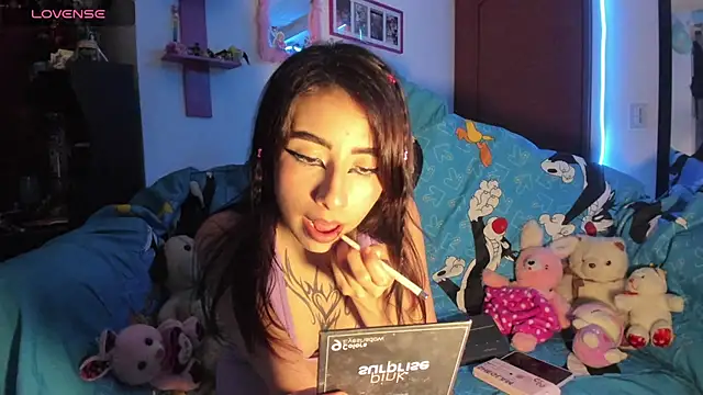 Rebecahart online show from 02.04.26