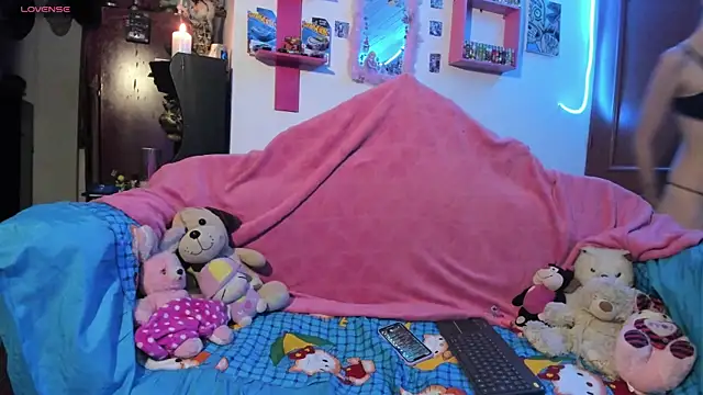 Rebecahart online show from 04.01.26