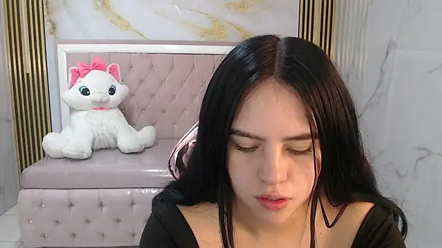 Snapshot of sarita_09_s chatting on 02.15.26 sarita 09 s online show from 02.15.26