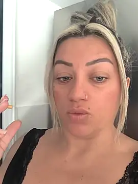 NinaRicci1518 online show from 03.09.26