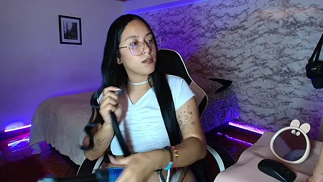 Camila IRoose online show from 03.19.26