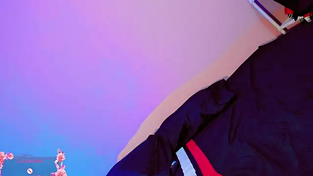 zoe rous2 online show from 04.04.26