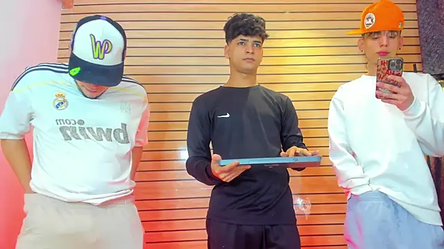 TheBatMansion online show from 04.09.26