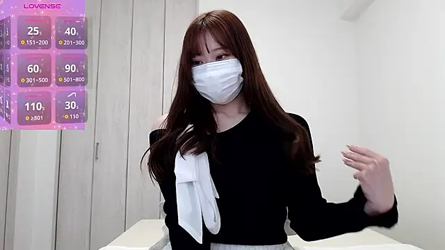 YURINA1230 online show from 04.03.26