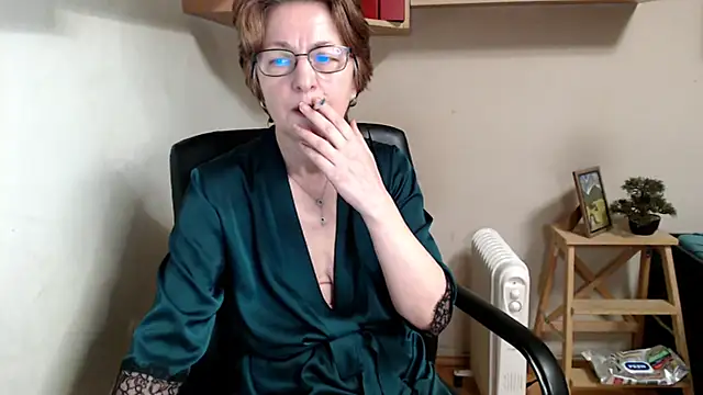 katemodel online show from 02.15.26